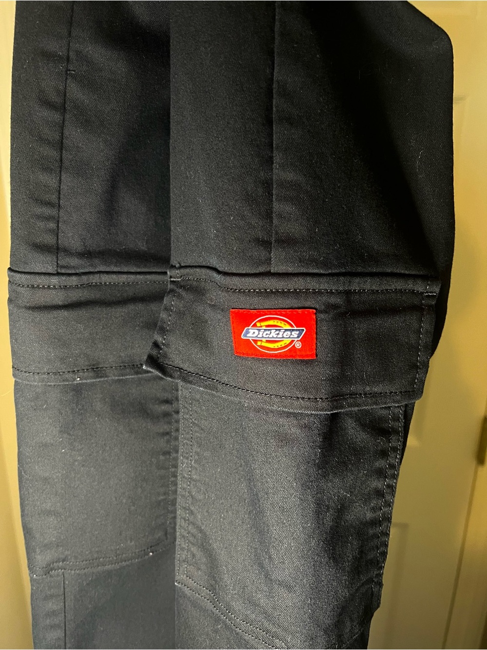 Dickies Black Slim Cargo Pants - Picture 6 of 6